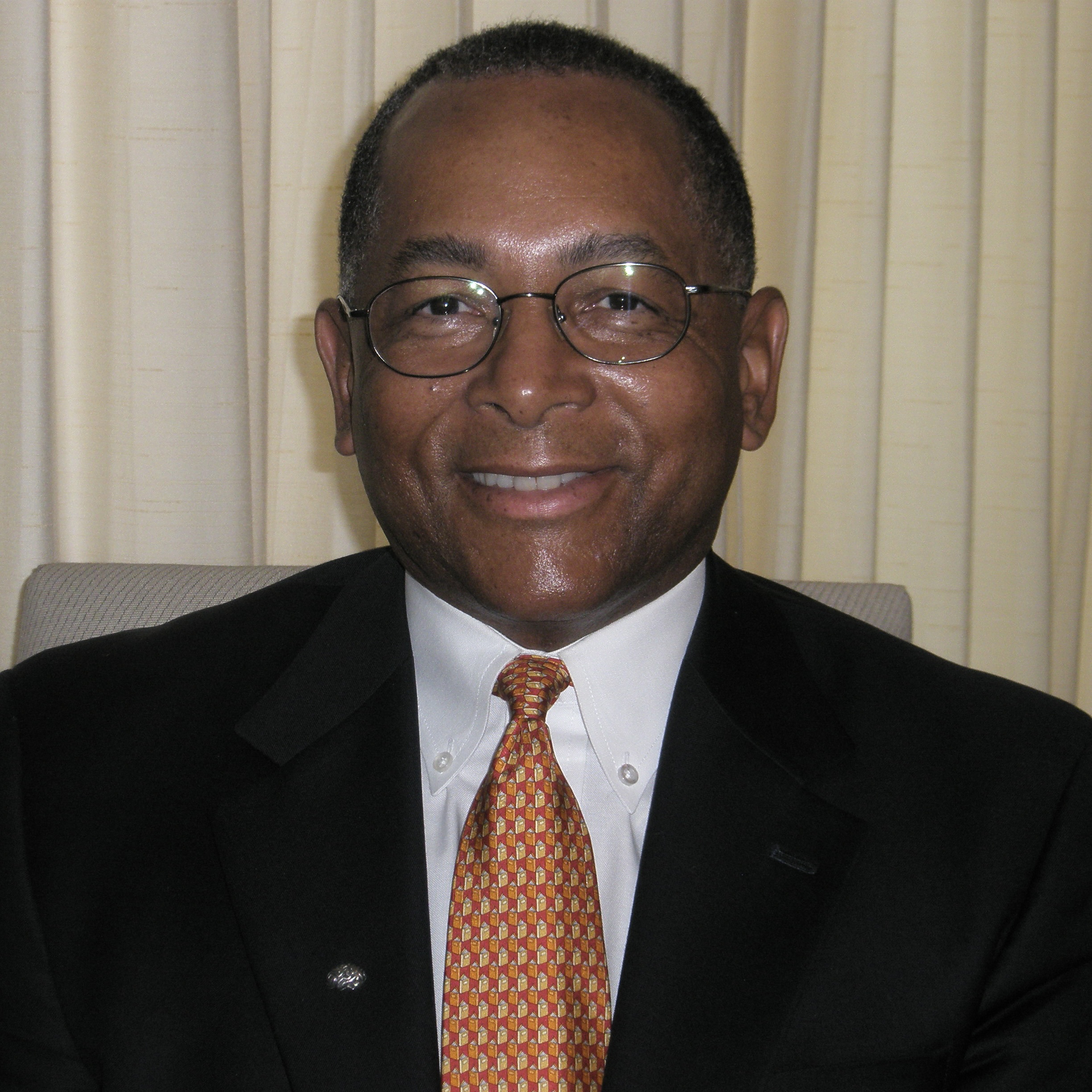 Dr. Kenneth Wesson